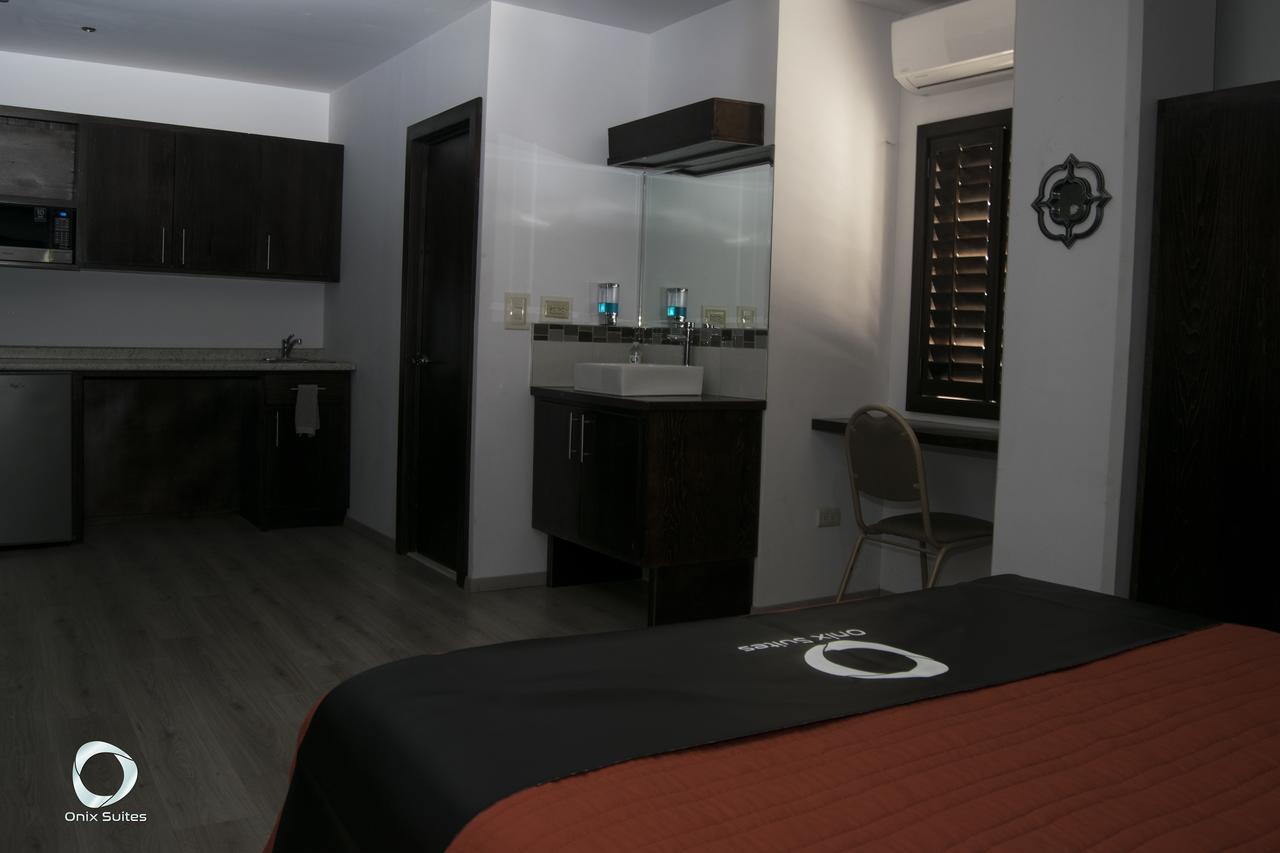 Hotel Onix Suites Delicias Exterior foto